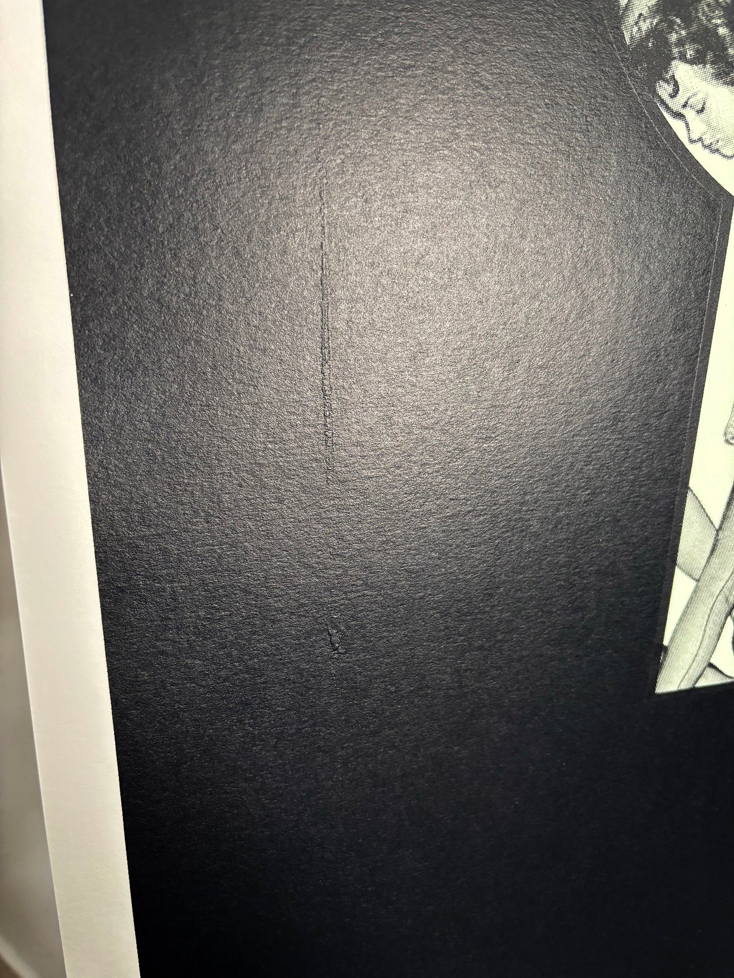 Voyeur Glow In the Dark (slight flaw)