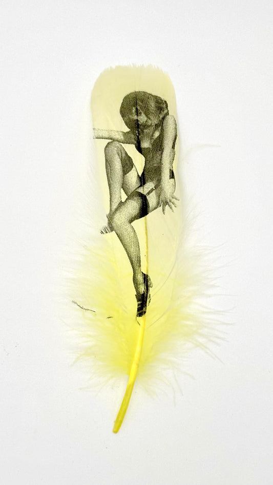 Pin Up #7 Pastel yellow